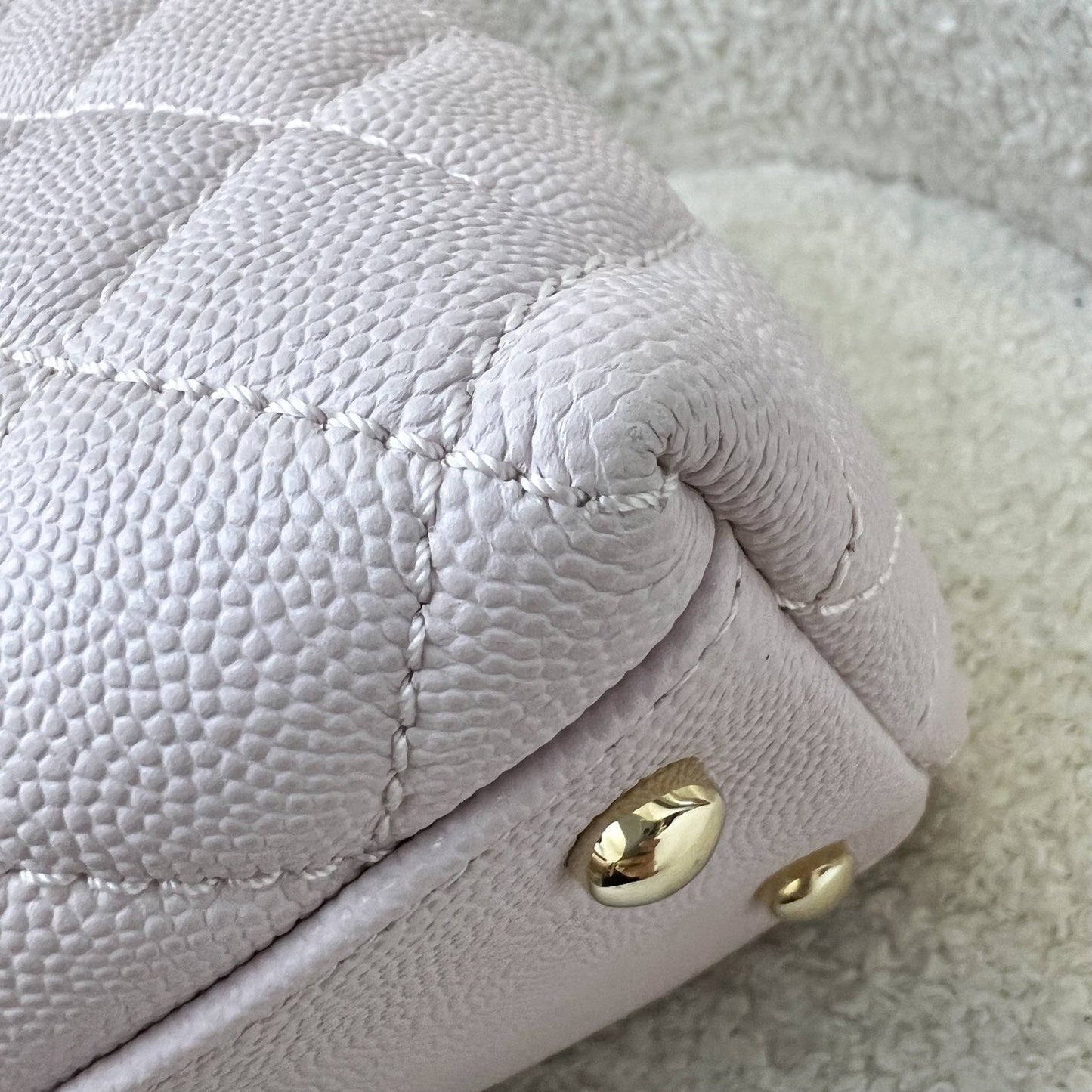 Chanel Medium 29cm Coco Handle in 20A Lilac Caviar and LGHW