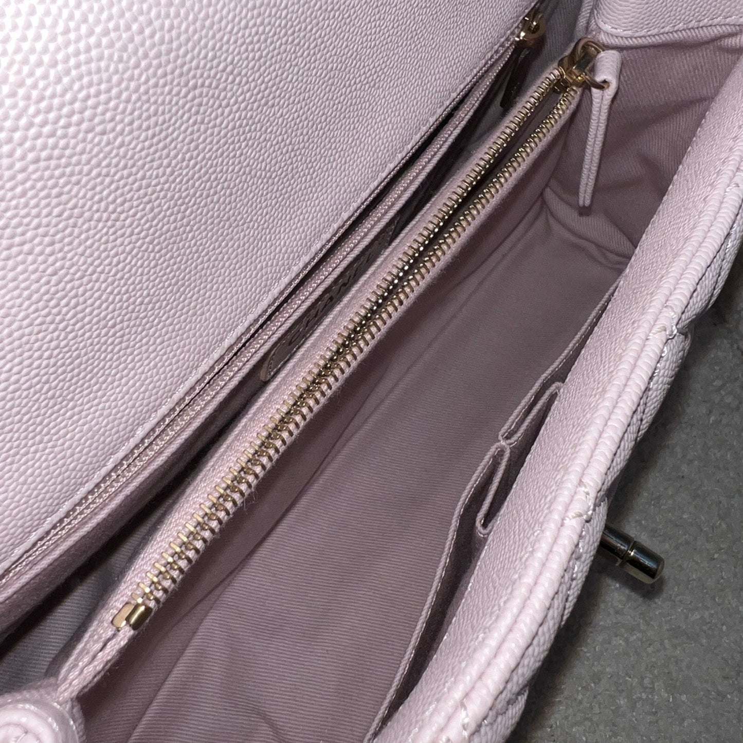 Chanel Medium 29cm Coco Handle in 20A Lilac Caviar and LGHW