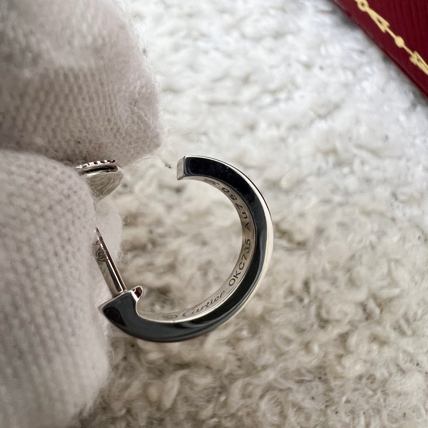 Cartier Love Earrings Small Model in 18K White Gold (Model: B8028900)