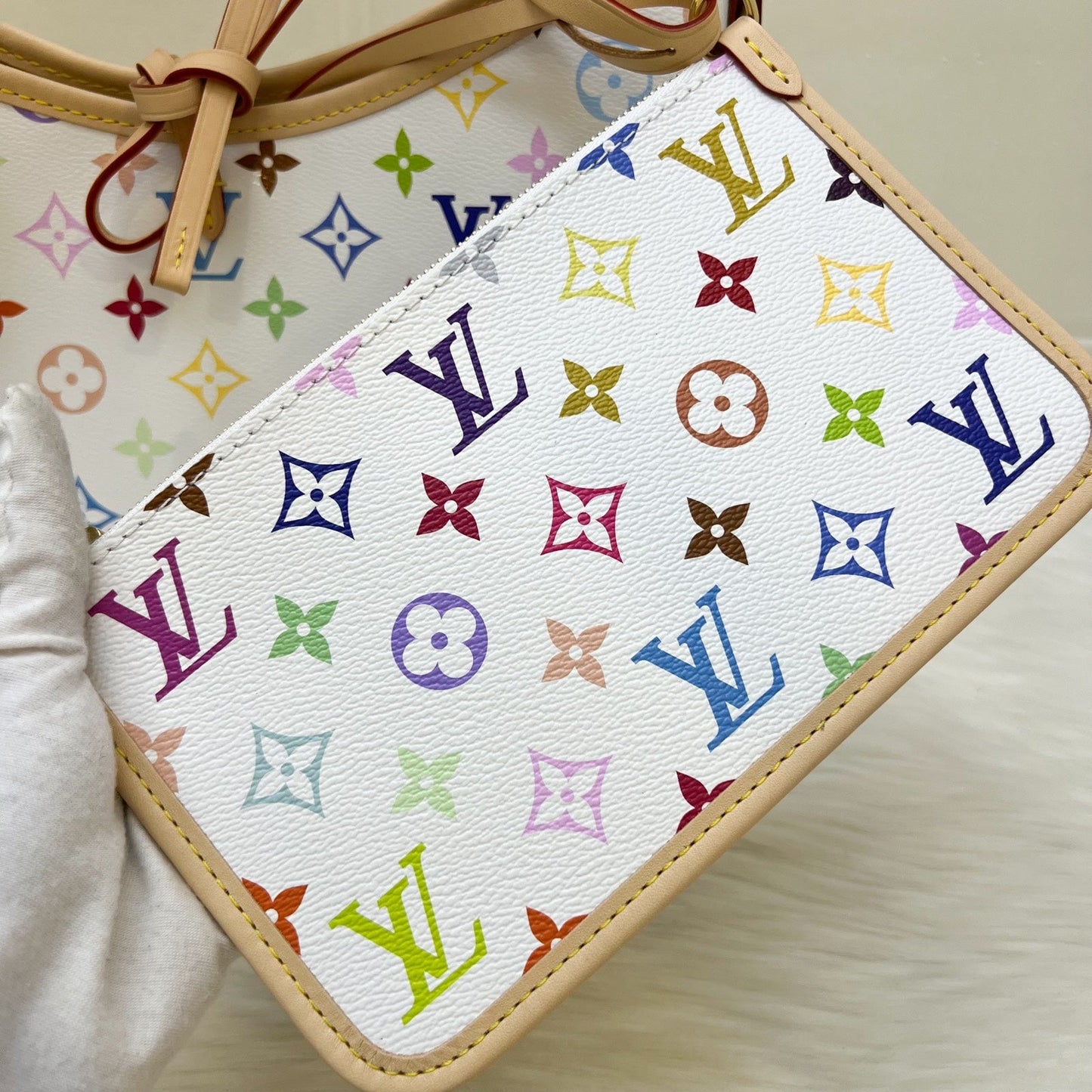 LV Louis Vuitton x Takashi Murakami Carryall PM in Multicolore Blanc Monogram Canvas and GHW