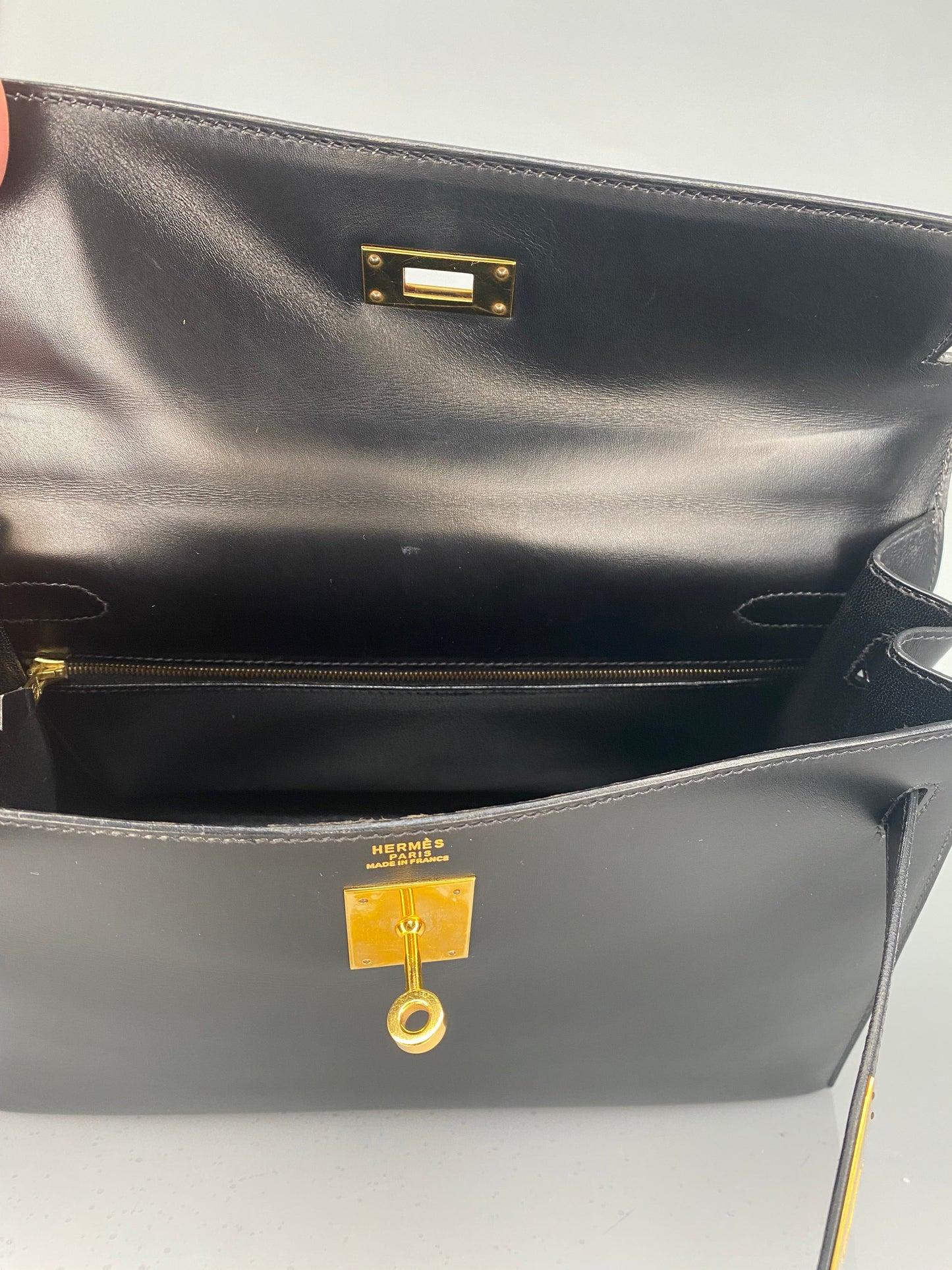 Hermes Vintage Kelly 32 Black Boxcalf Leather