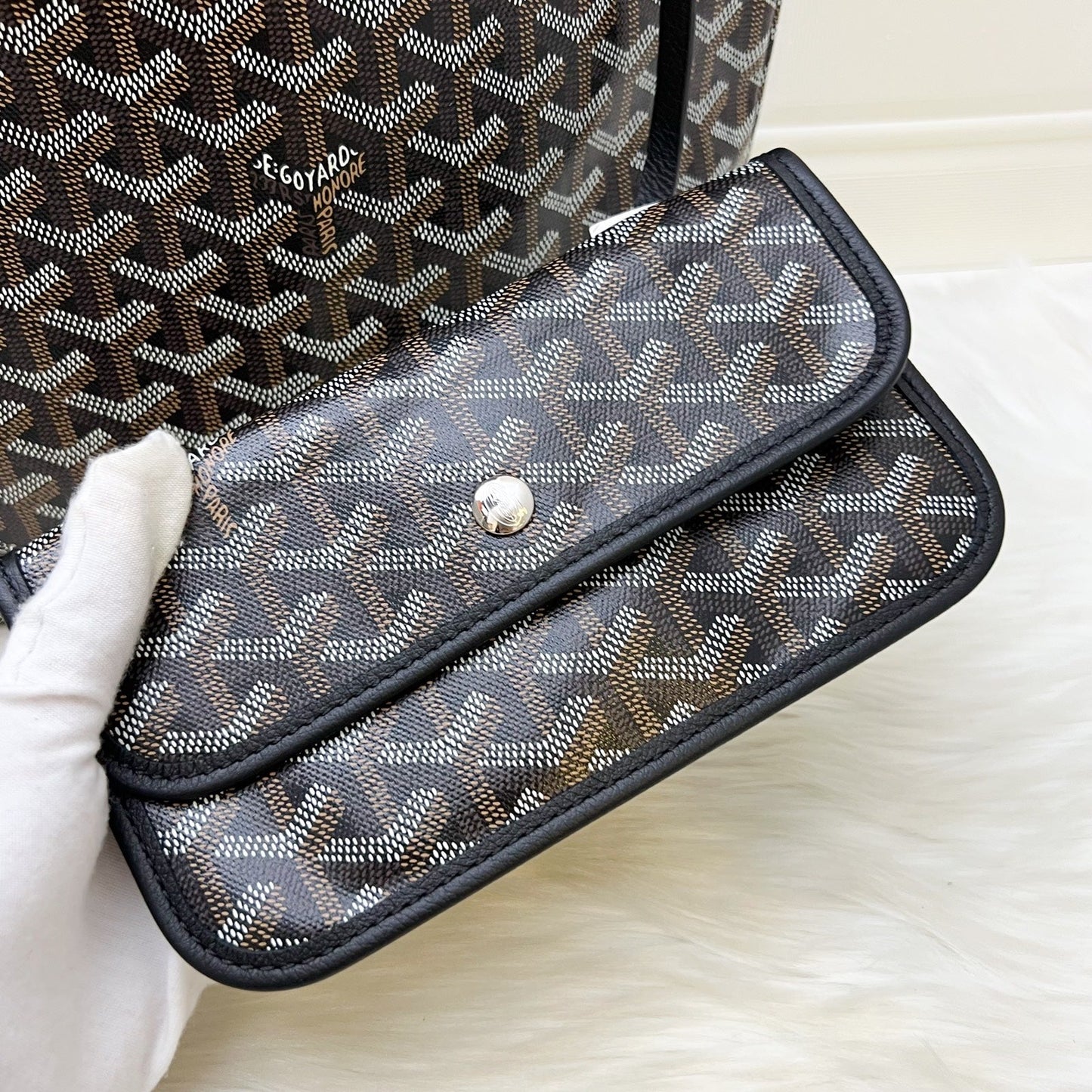 [Havik ShopsNew] Goyard Saint Louis PM Tote in Black Signature Goyardine Canvas