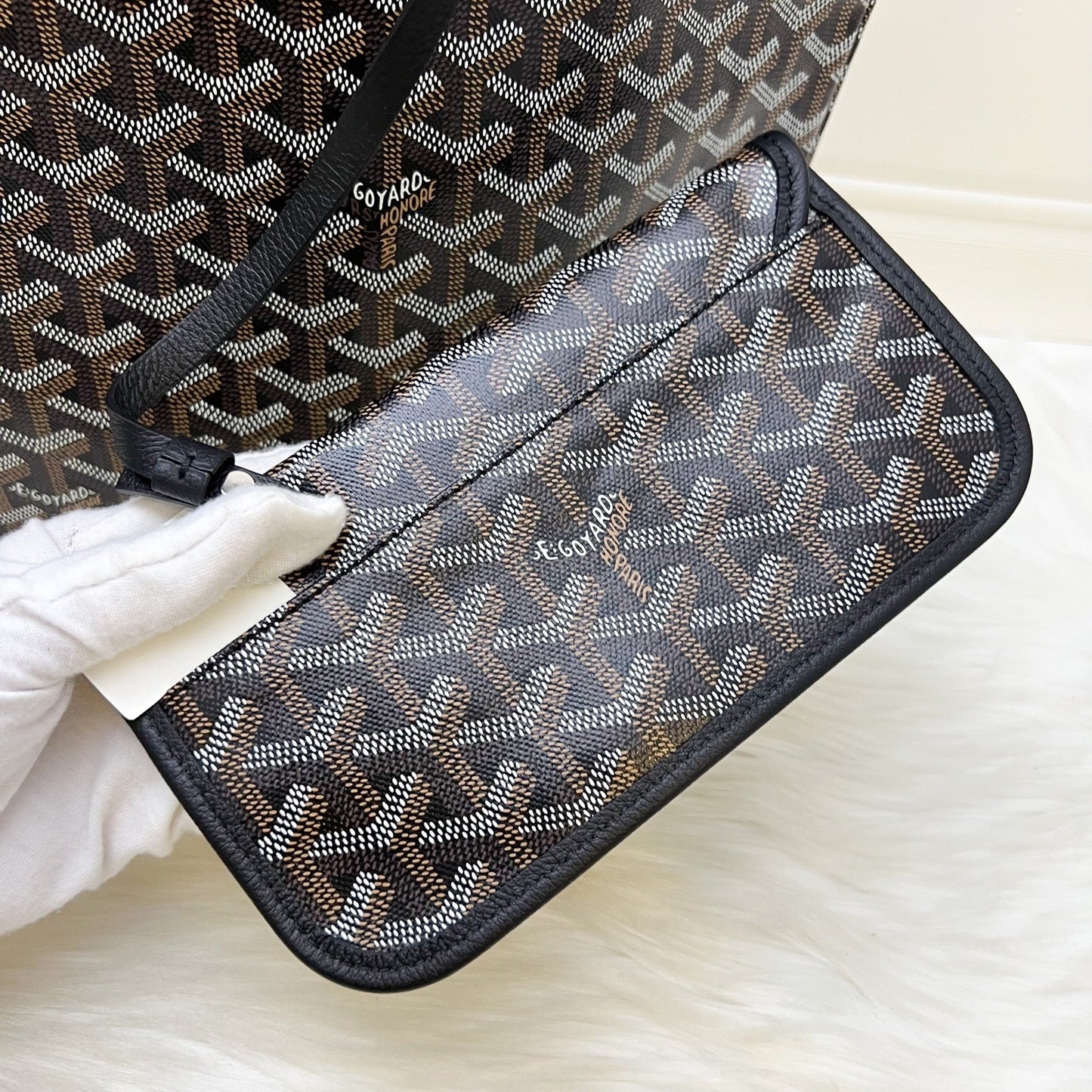 [Havik ShopsNew] Goyard Saint Louis PM Tote in Black Signature Goyardine Canvas