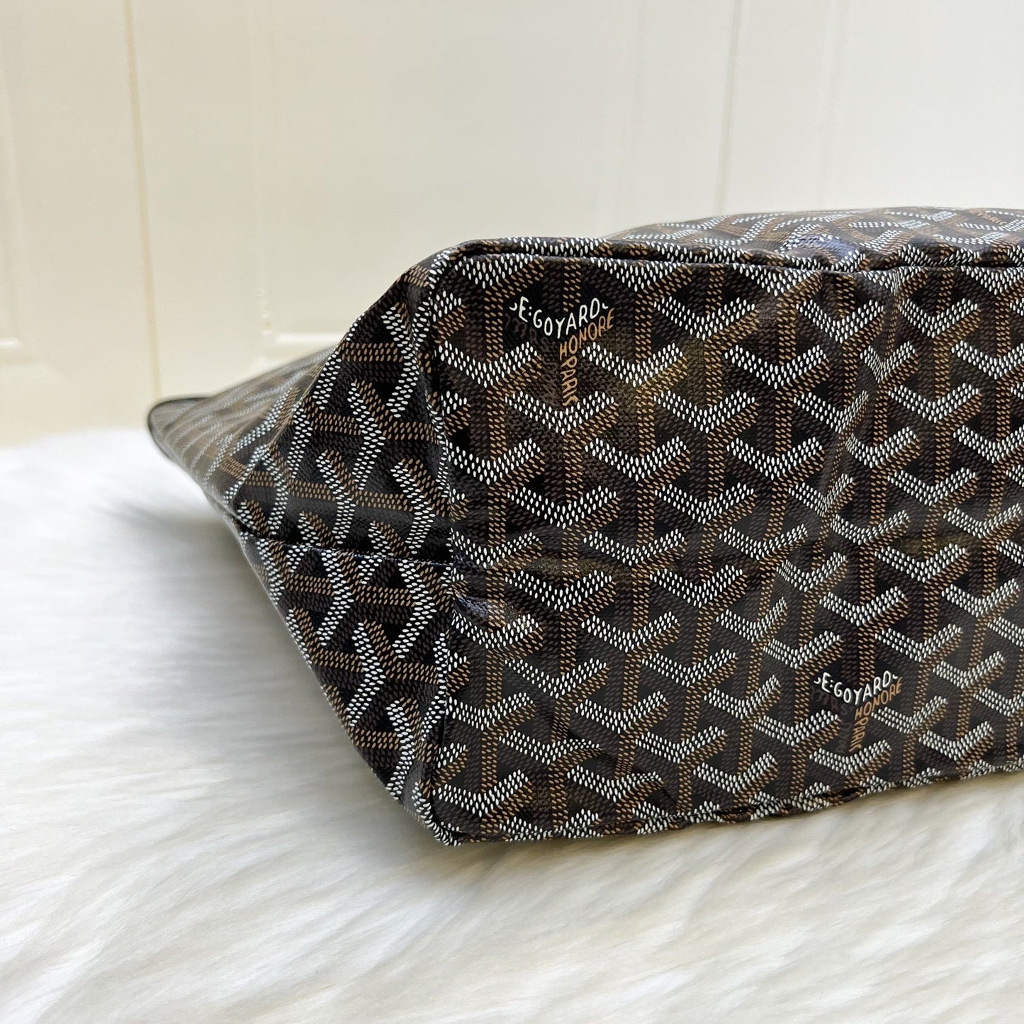 [Havik ShopsNew] Goyard Saint Louis PM Tote in Black Signature Goyardine Canvas