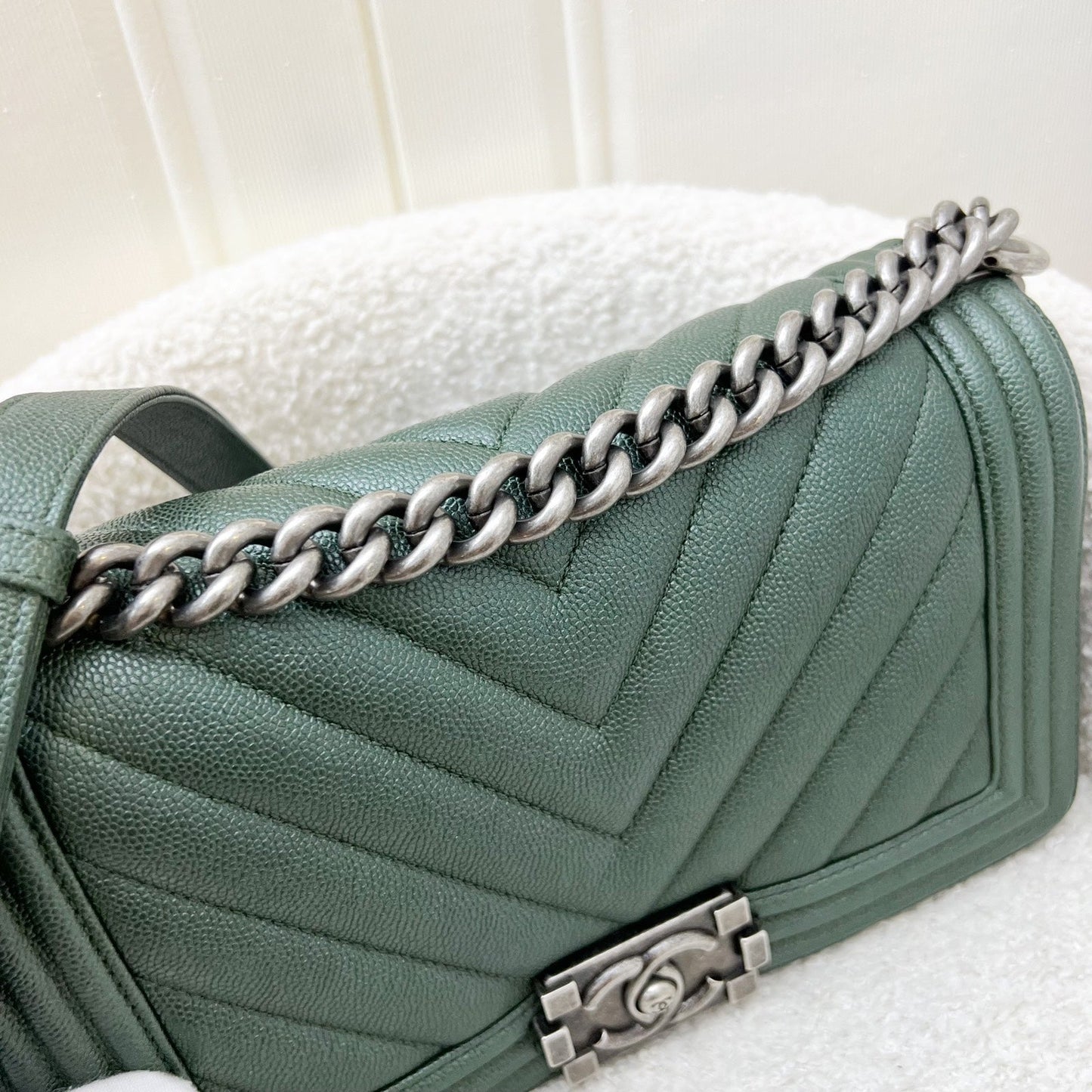 Chanel Medium 25cm Boy Flap in Chevron Quilted Forest Green Caviar and RHW (Model: A67086)