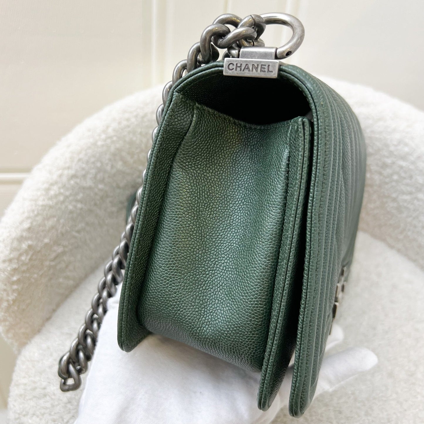 Chanel Medium 25cm Boy Flap in Chevron Quilted Forest Green Caviar and RHW (Model: A67086)