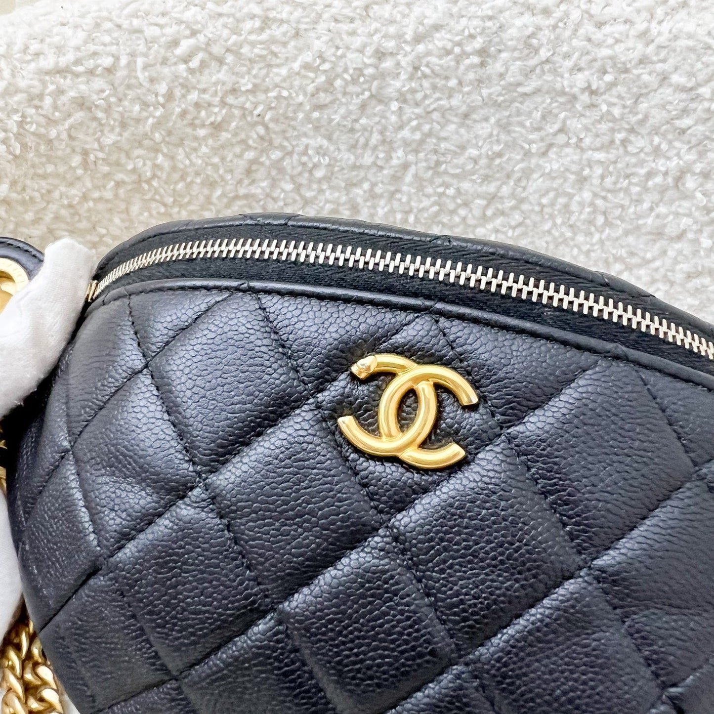 Chanel 24P Heart Adjustable Chain Waist Bag in Black Caviar and AGHW (Model: AP3761)