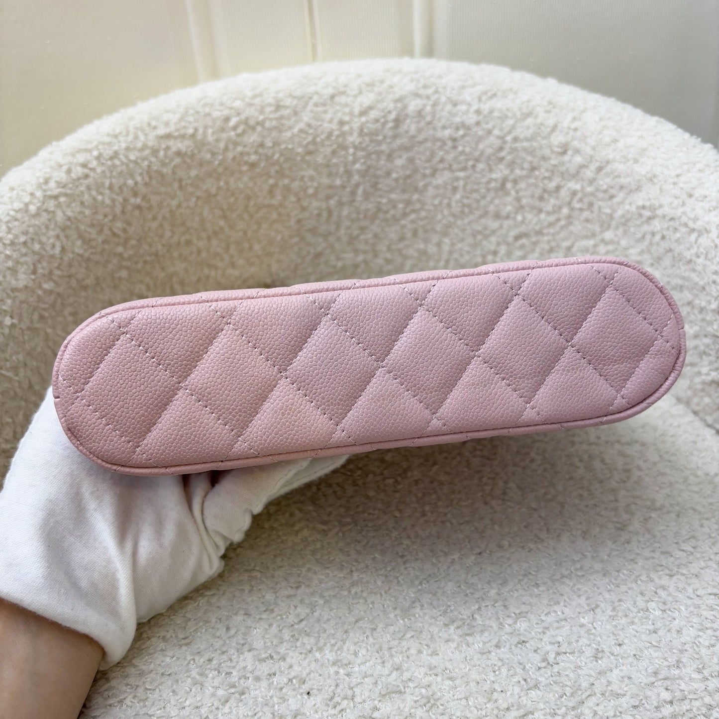 Chanel 24K Medium Pouch / Clutch with Chain in Sakura Pink Caviar and LGHW (Model: AP4016)