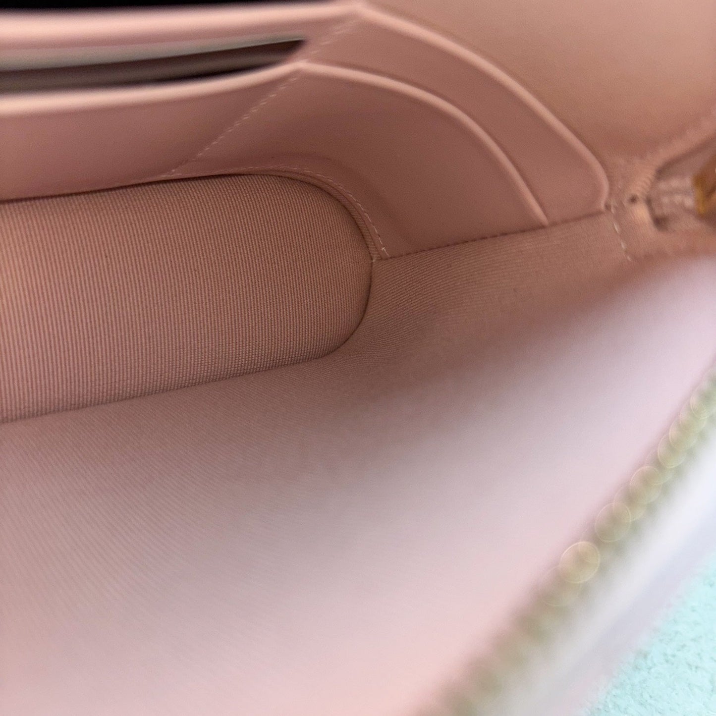 Chanel 24K Medium Pouch / Clutch with Chain in Sakura Pink Caviar and LGHW (Model: AP4016)