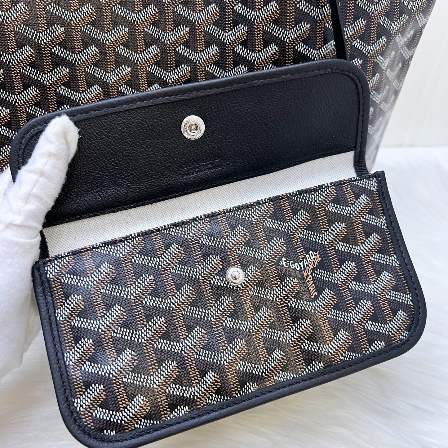 [Havik Shopsnew] Goyard Saint Louis PM Tote in Black Signature Goyardine Canvas