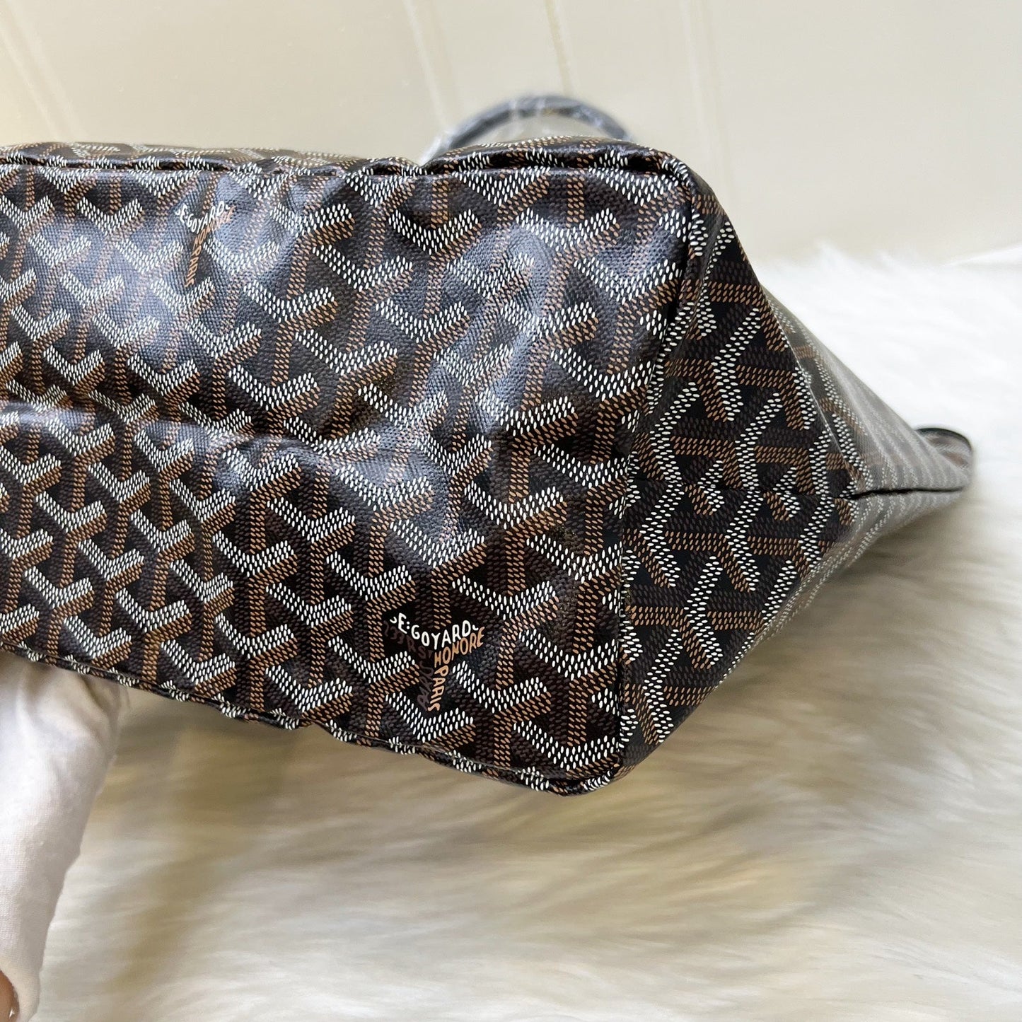 [Havik Shopsnew] Goyard Saint Louis PM Tote in Black Signature Goyardine Canvas