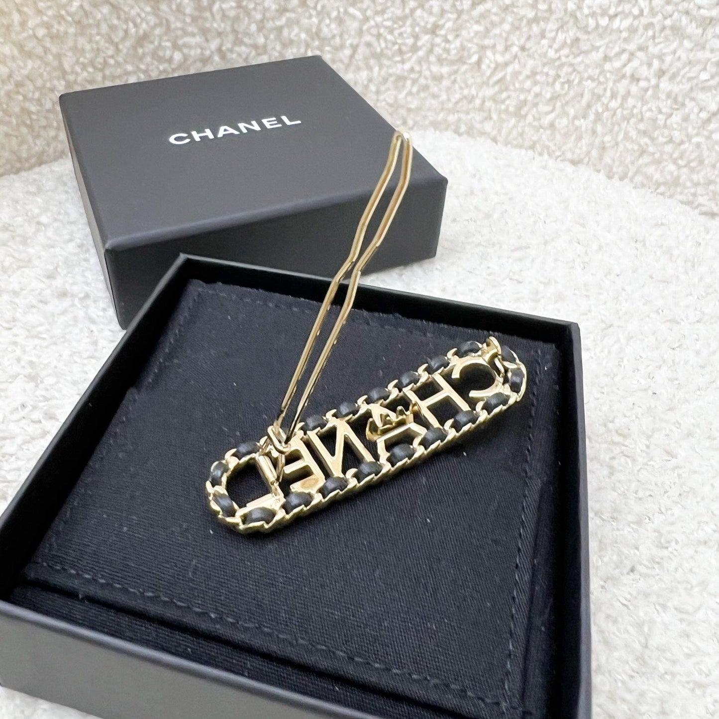 Chanel Chain Around Hairpin / Hairclip with Black Leather in LGHW