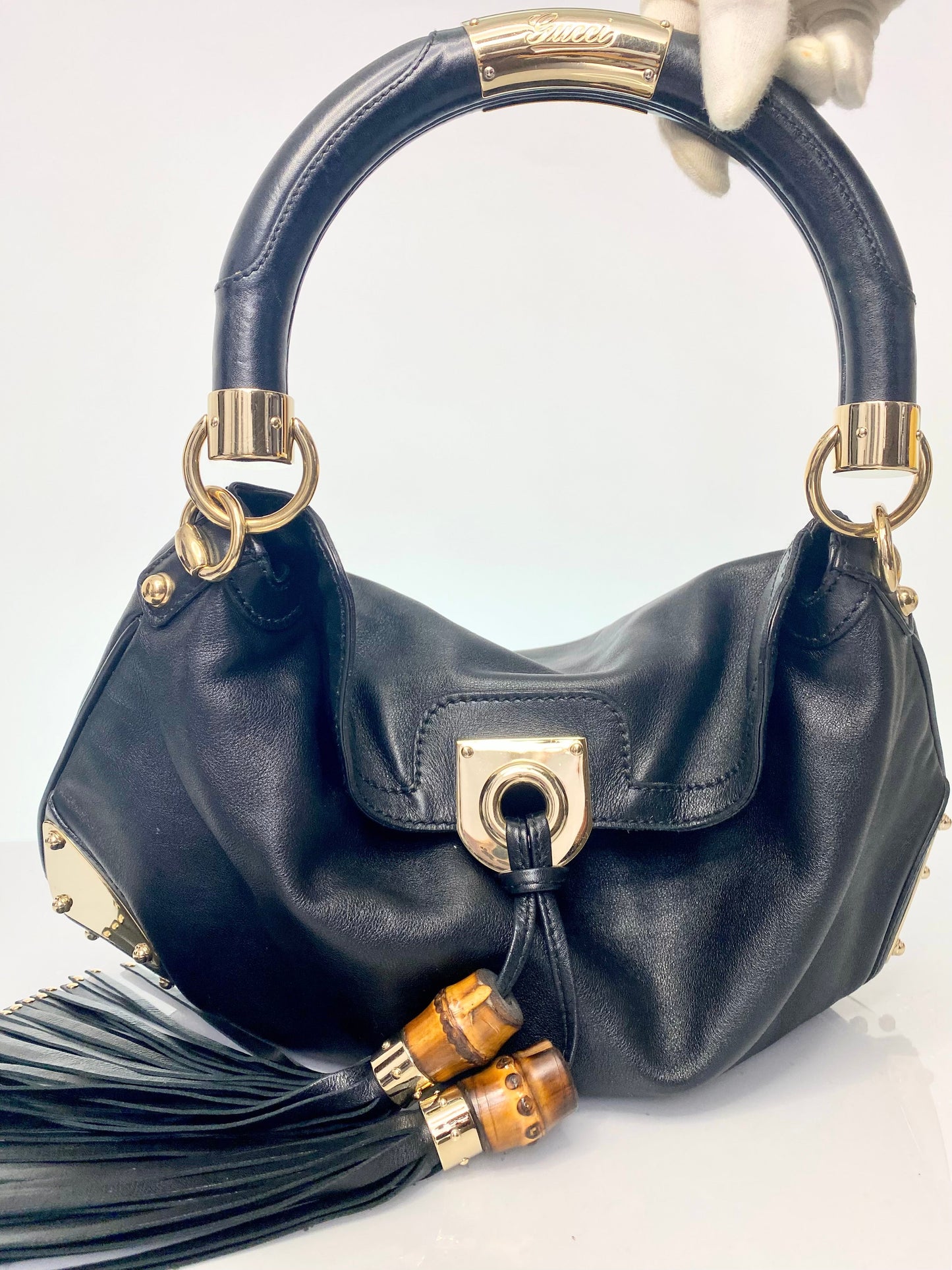 Preloved Gucci Leather Indy Hobo Bag