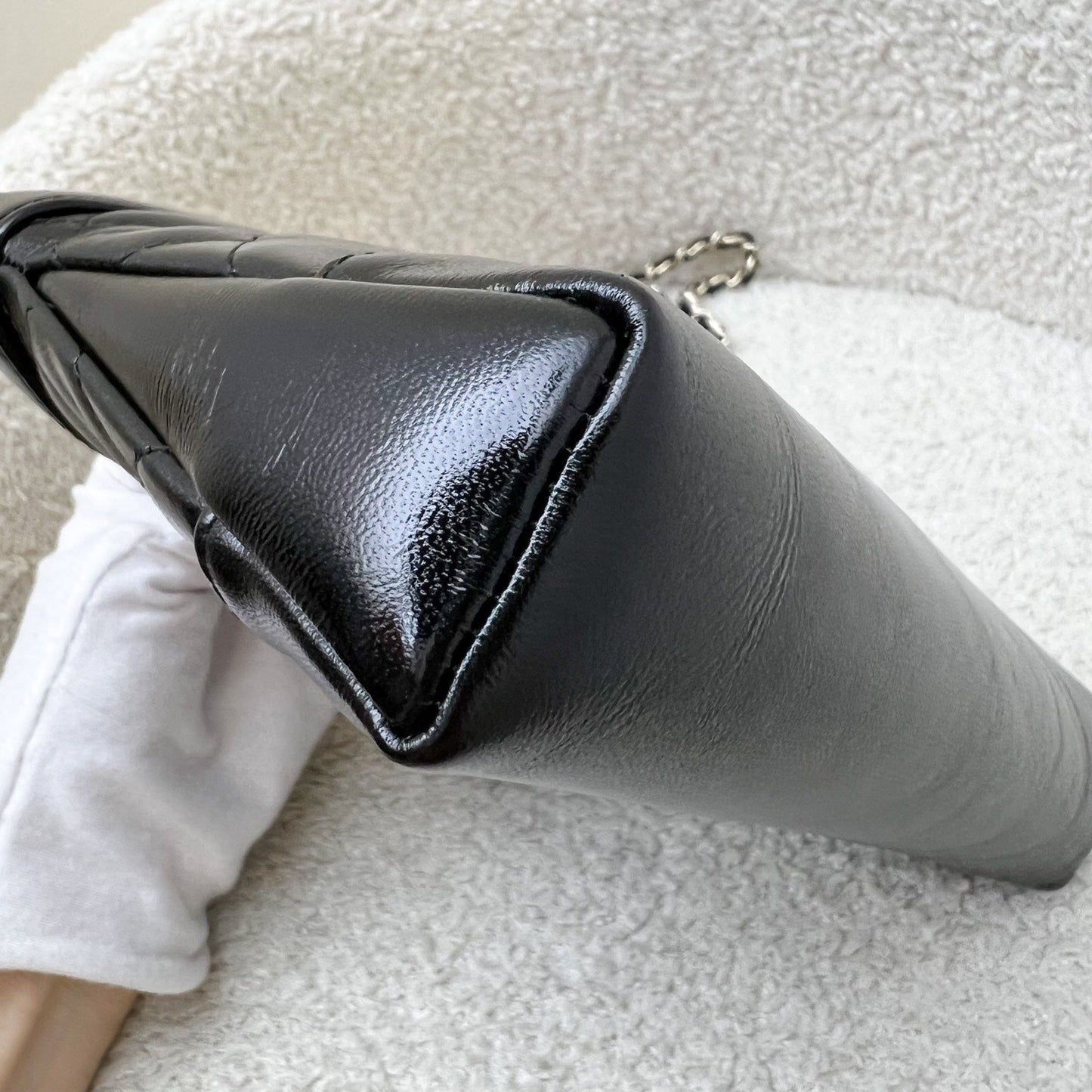 Chanel 31 Nano Shopping Bag in 25P Black Shiny Calfskin and LGHW (Model: AP3656)