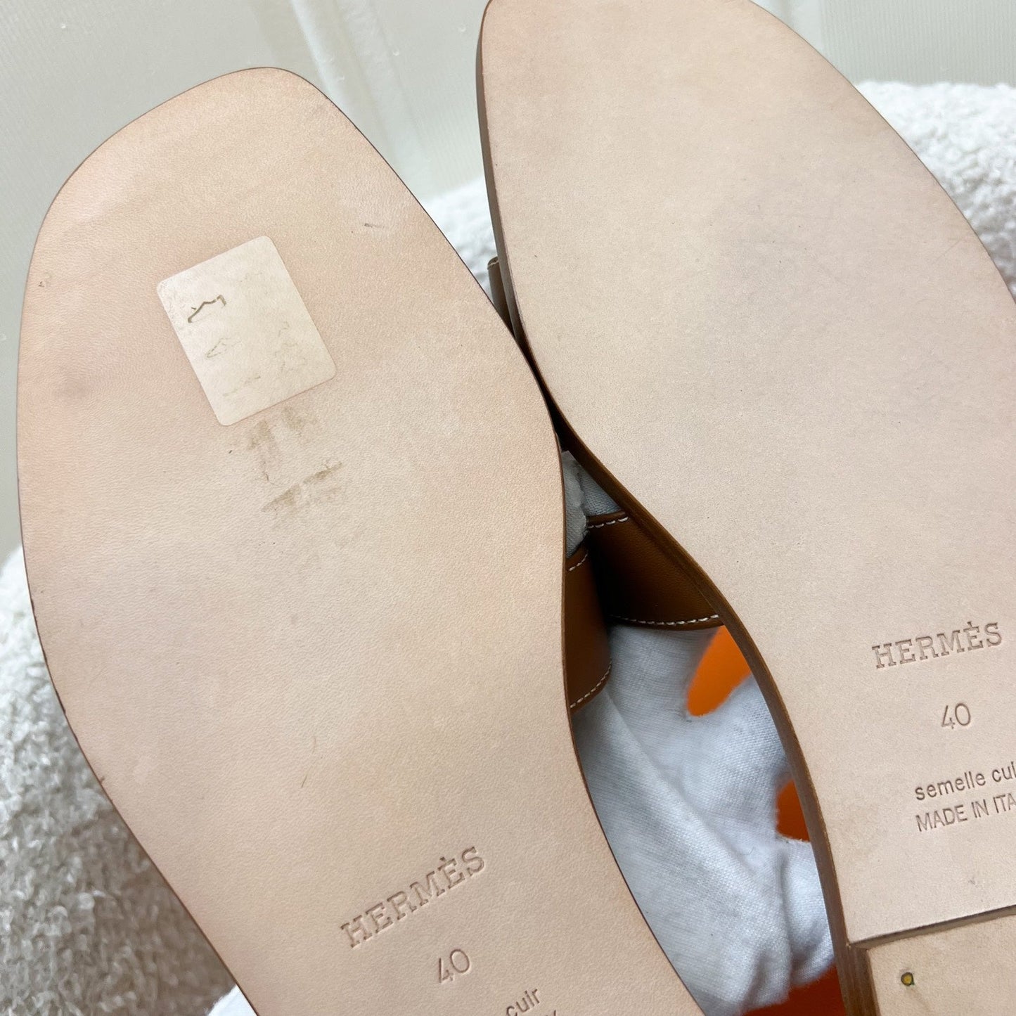 Hermes Oran Sandals in Gold Box Calfskin Sz 40