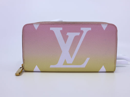 Louis Vuitton  Monogram Giant By The Pool Zippy Wallet Light Pink