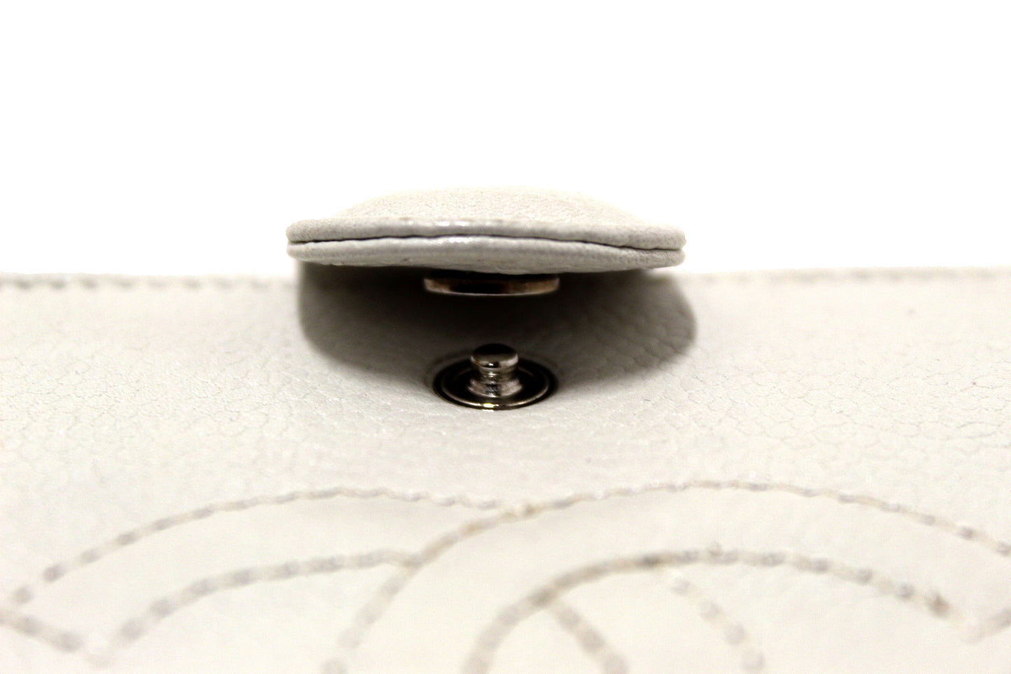 Chanel Vintage White Caviar CC Leather Classic Long Wallet