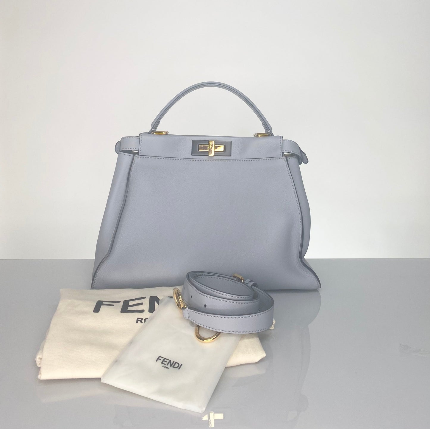 Preloved Fendi Peekaboo Medium