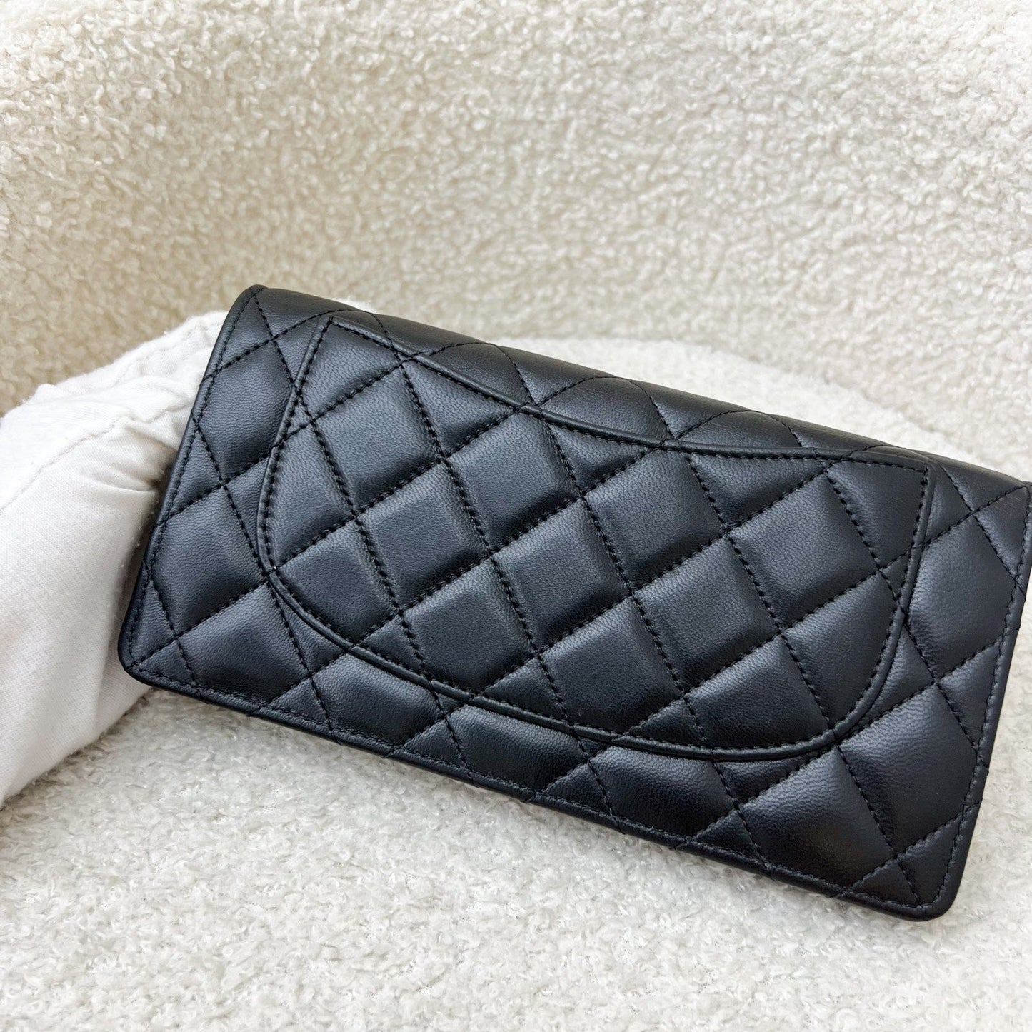 Chanel Yen Bifold Long Wallet in Black Lambskin and SHW