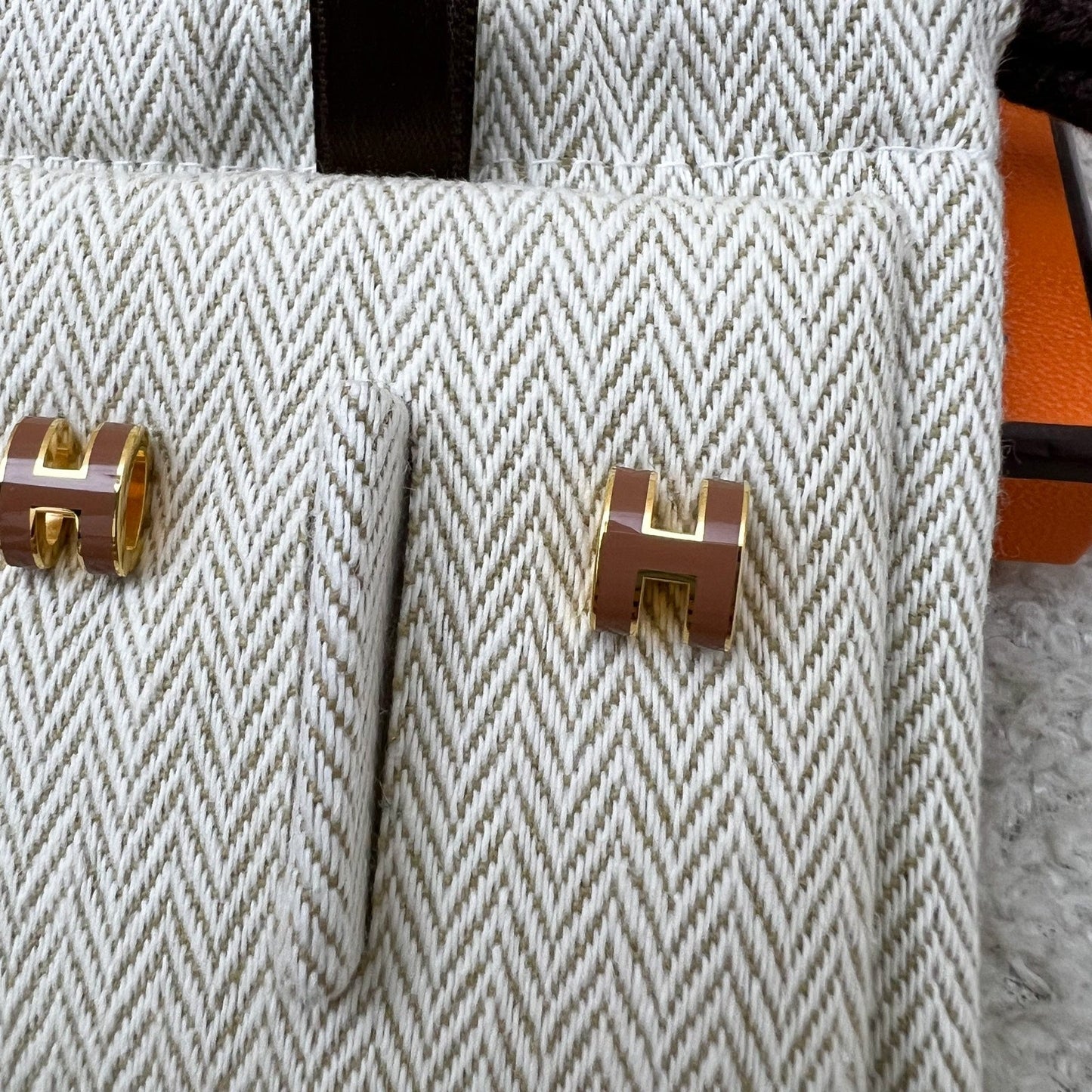 Hermes Mini Pop H Earrings in Gold Enamel and GHW
