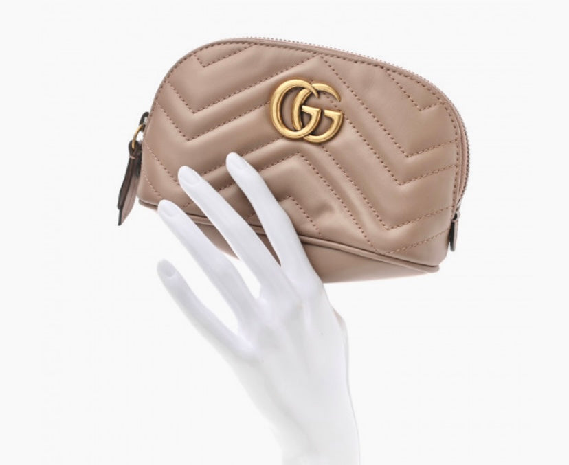 GUCCI MATELASSE GG MARMONT COSMETIC CASE