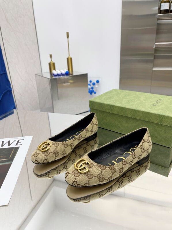 SE803 Size5-9 Casual Flat Shoes