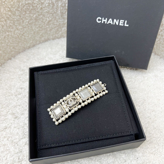 Chanel VIP Gift Hair Pin with Tiny Pearls and Square Crystals LGHW