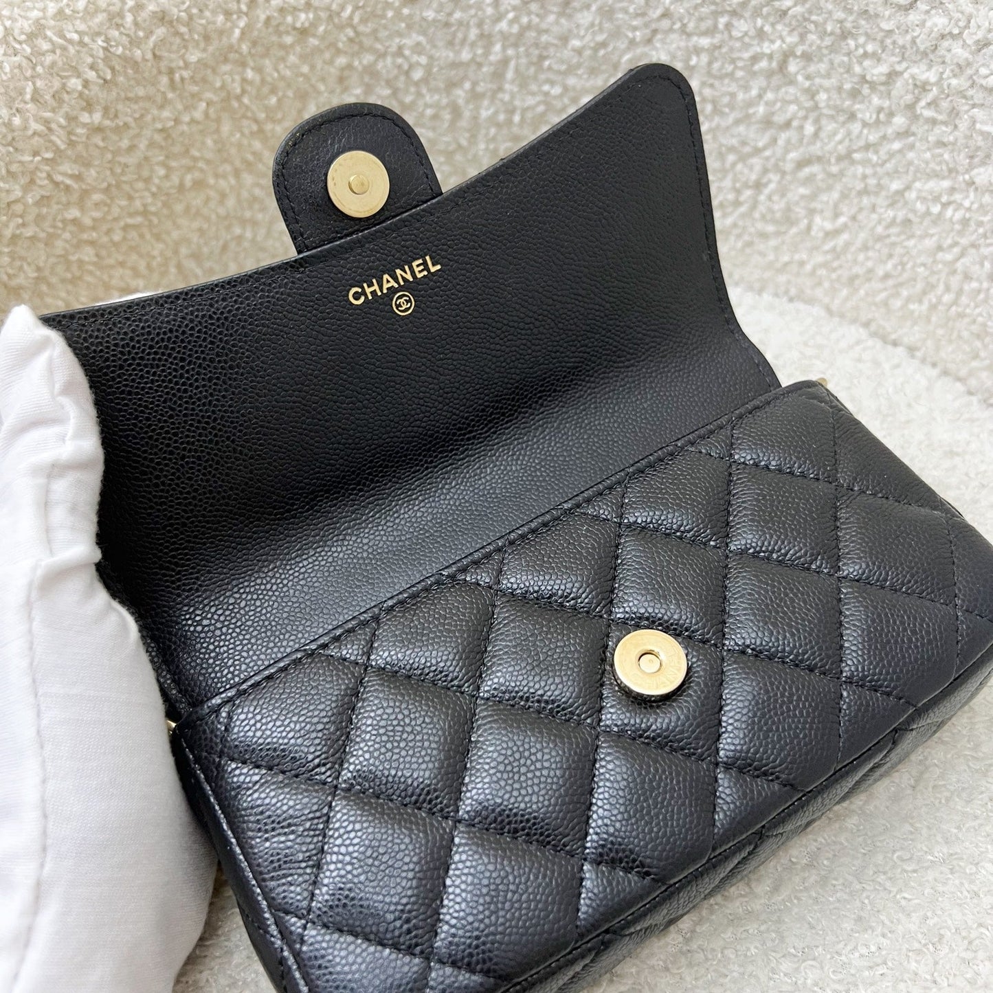 Chanel Phone Holder / Wallet On Chain WOC in Black Caviar and LGHW (Model: AP2096)