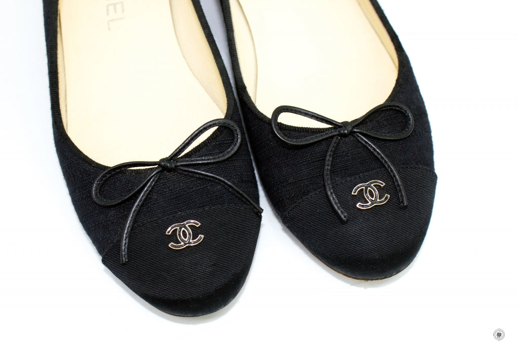 Chanel Ballerinas  Black Fabric 37.5 Flat