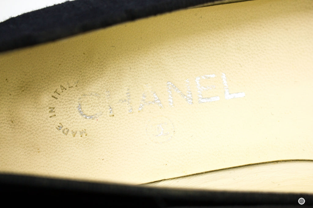 Chanel Ballerinas  Black Fabric 37.5 Flat