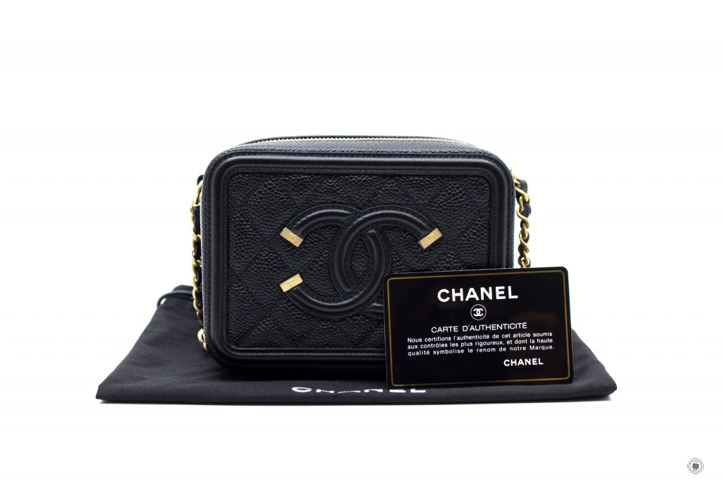 Chanel A84452 Y06542 CC Filigree Vanity Clutch With Chain Black / 94305 Caviar Shoulder Bags Ghw