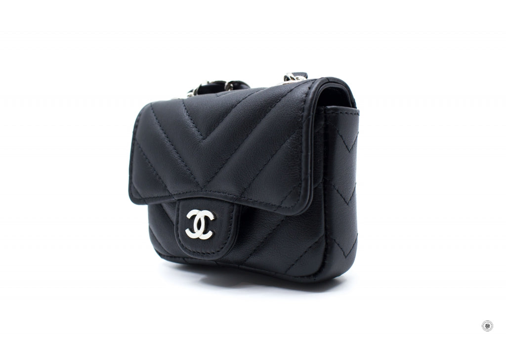 Chanel AP2305B07199 Classic Belt Bag Black / 94305 Calfskin Shoulder Bags Shw
