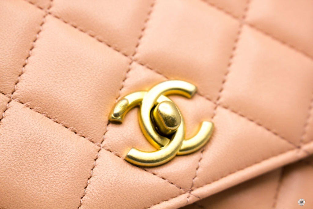 Chanel AP1450B02916 Pearl Crush Wallet ON Chain Woc  Apricot / NG119 Lambskin Shoulder Bags Gbhw