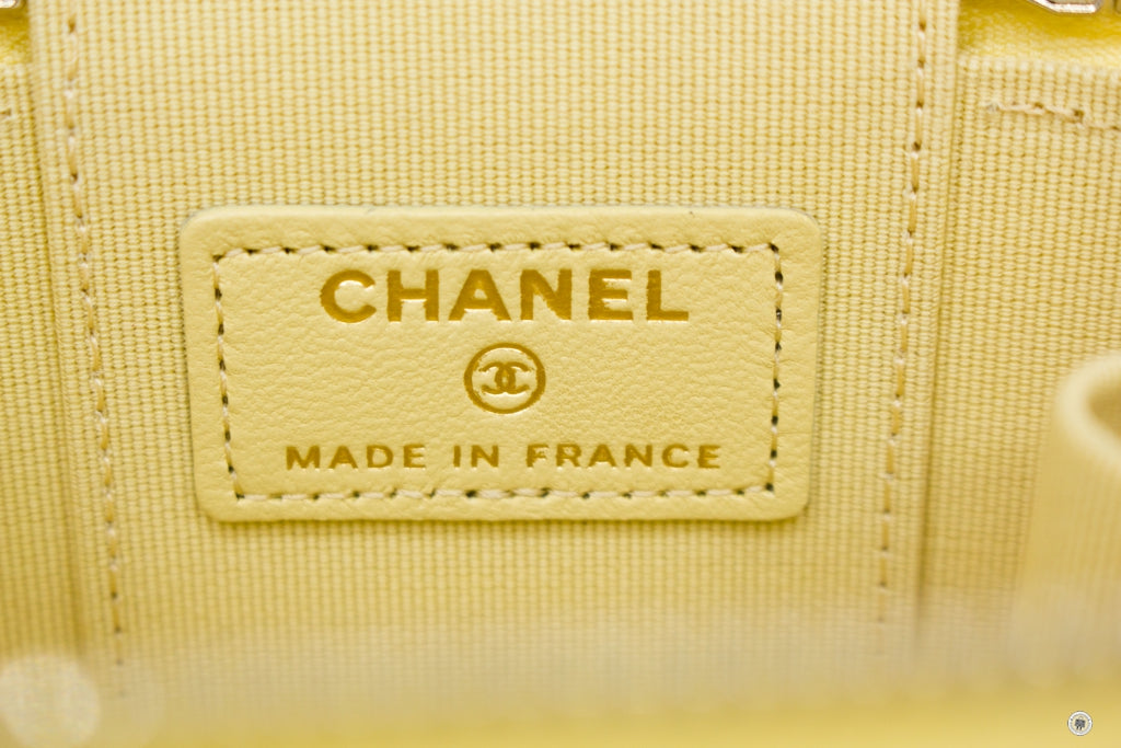 Chanel AP2198B06660 Small Vanity Case Yellow / NG754 Calfskin Shoulder Bags Ghw