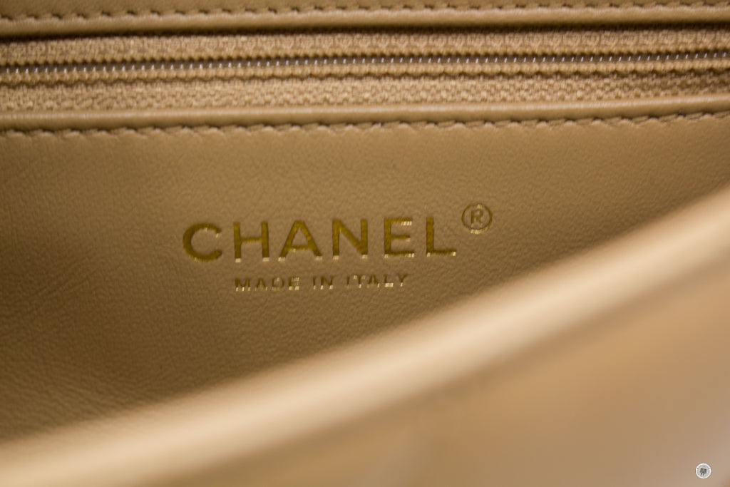 Chanel AS3457 B08840  Mini Flap Bag With Heart Charms BJ523 / Beige Lambskin Shoulder Bags Gbhw