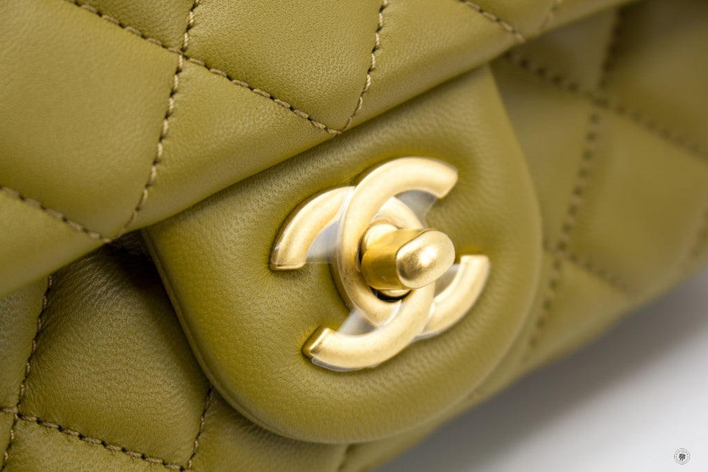 Chanel AS1787 B02916 Mini Flap Bag Crush Avocado / NJ526 Lambskin Shoulder Bags Gbhw