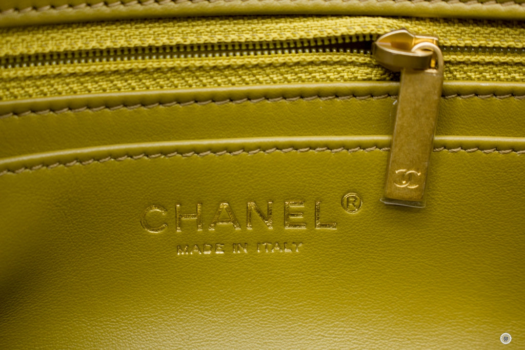 Chanel AS1787 B02916 Mini Flap Bag Crush Avocado / NJ526 Lambskin Shoulder Bags Gbhw