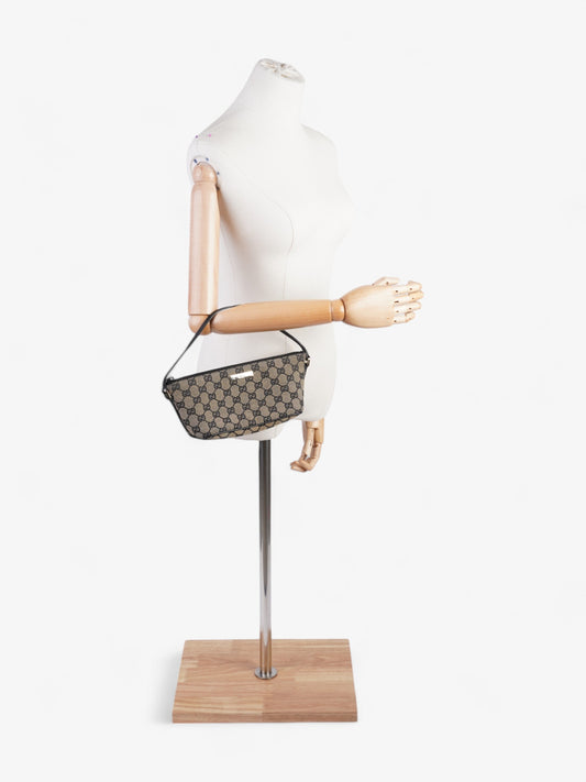 Gucci Boat Pochette GG Supreme / Black Canvas
