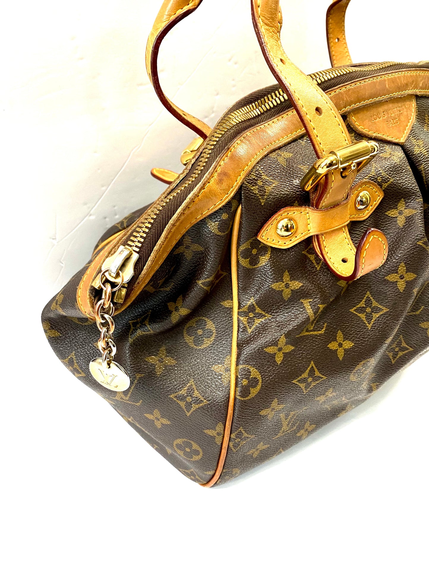 LOUIS VUITTON MONOGRAM TIVOLI GM BAG