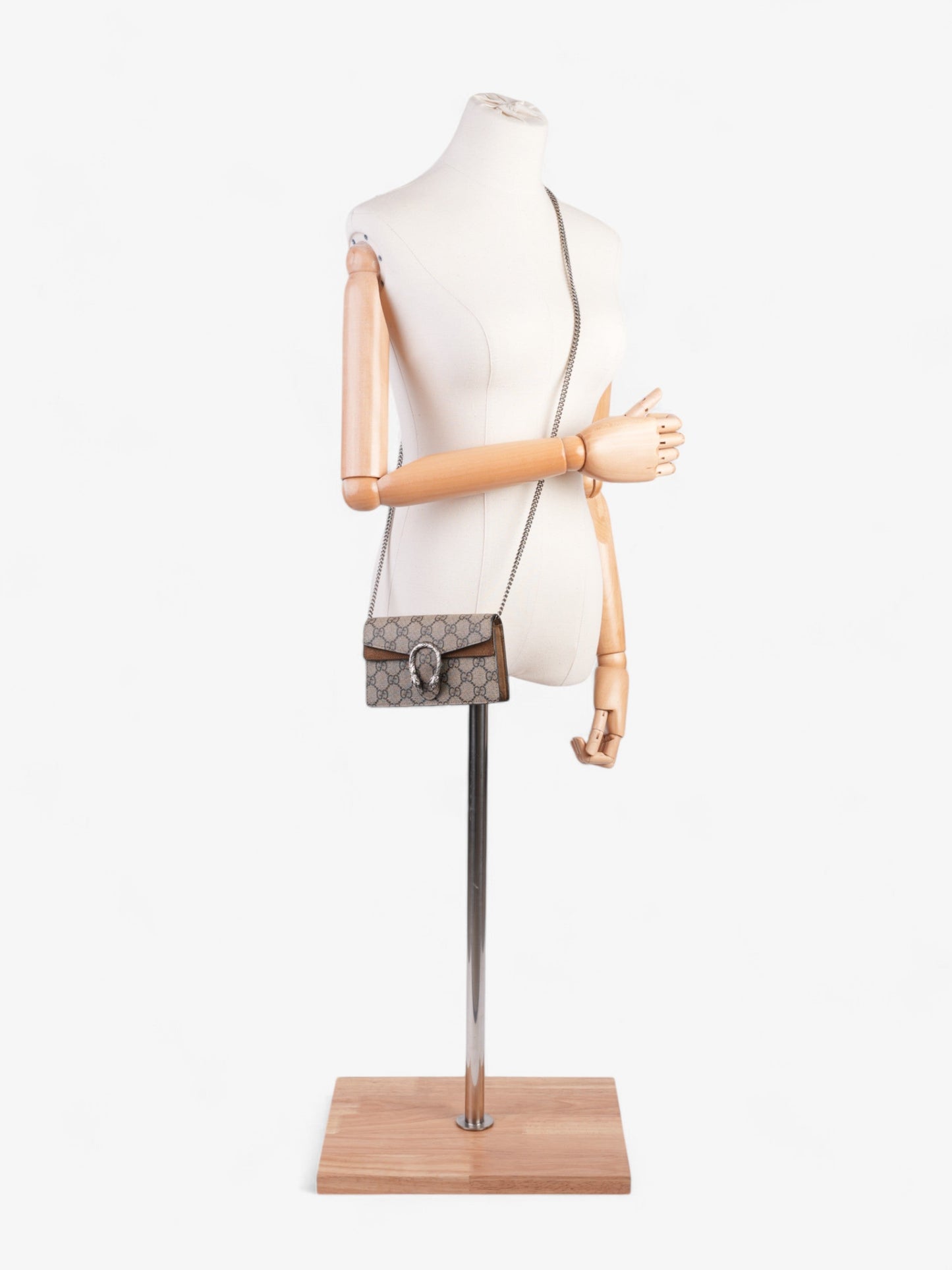 Gucci Dionysus GG Supreme Coated Canvas Super Mini