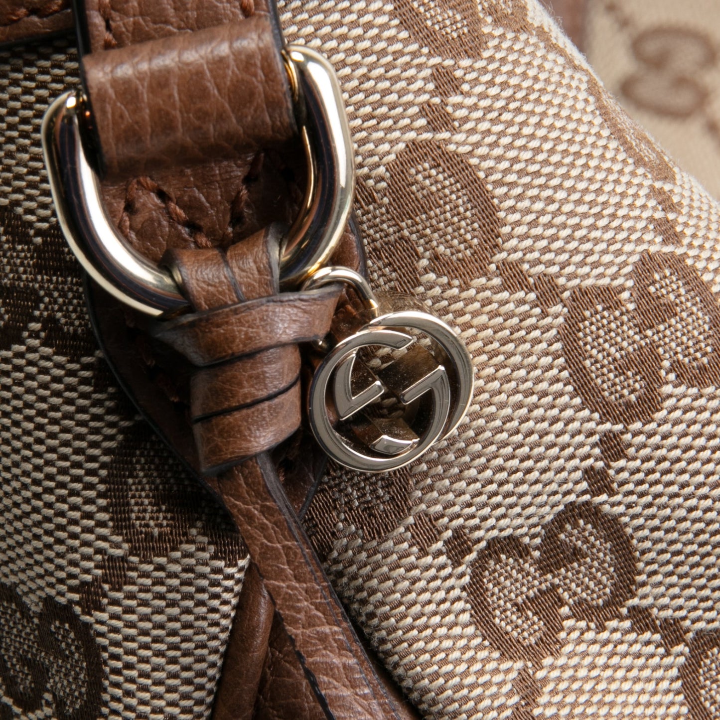 GUCCI GG Bree Hobo - Brown - OUTLET FINAL SALE