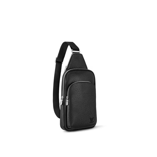 LOUIS VUITTON AVENUE NM BLACK TAIGA LEATHER SLINGBAG