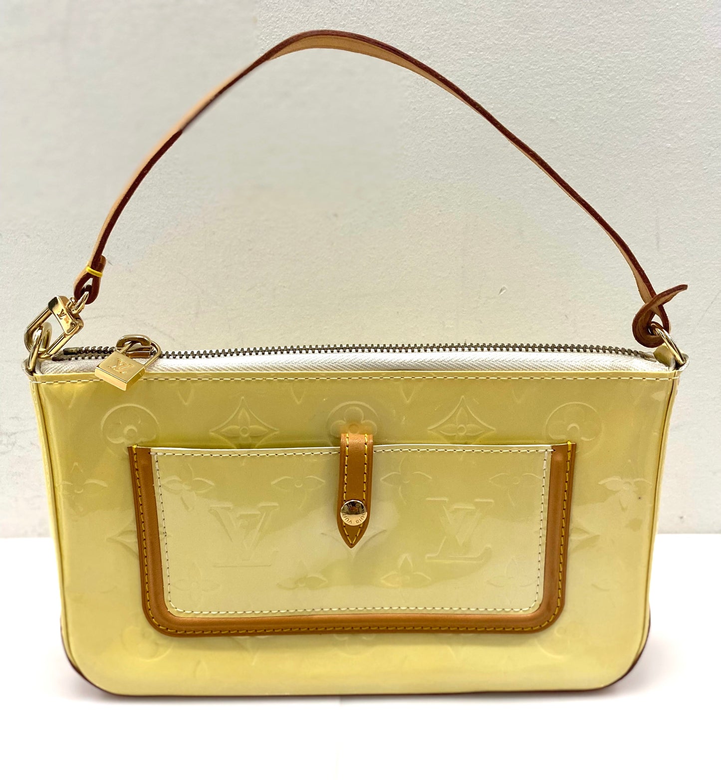 LOUIS VUITTON MONOGRAM VERNIS MALLORY SQUARE HANDBAG