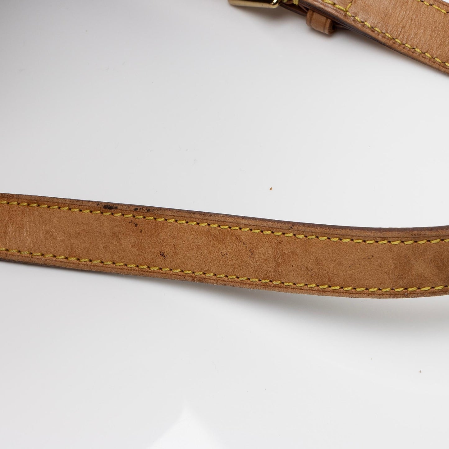 Louis Vuitton Vintage Monogram Canvas Montsouris MM Backpack (SHF-rQuQek)