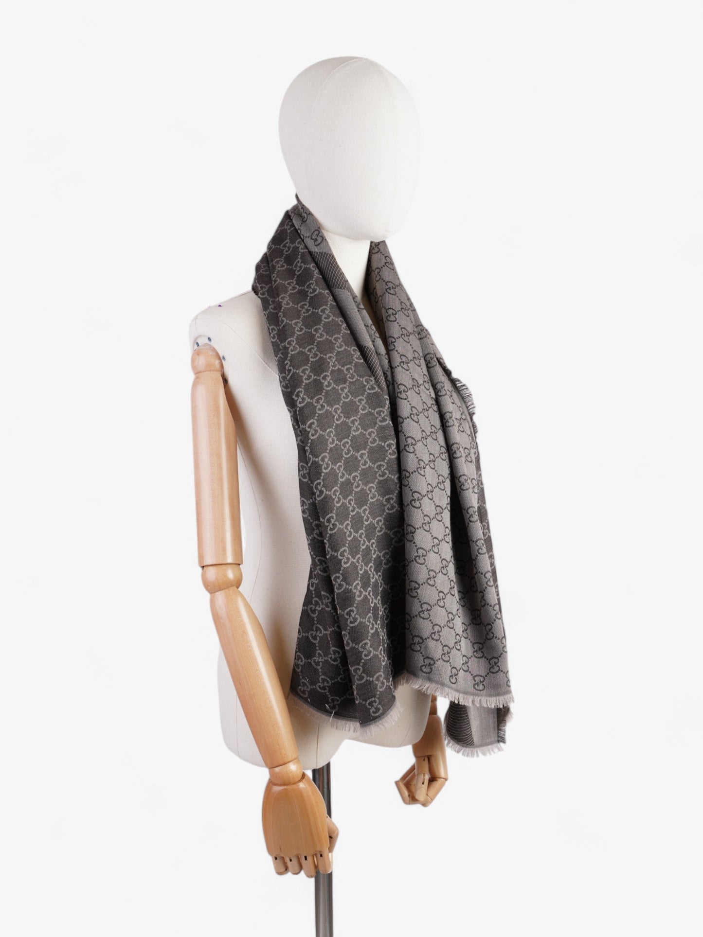 Gucci GG Scarf GG Supreme Wool