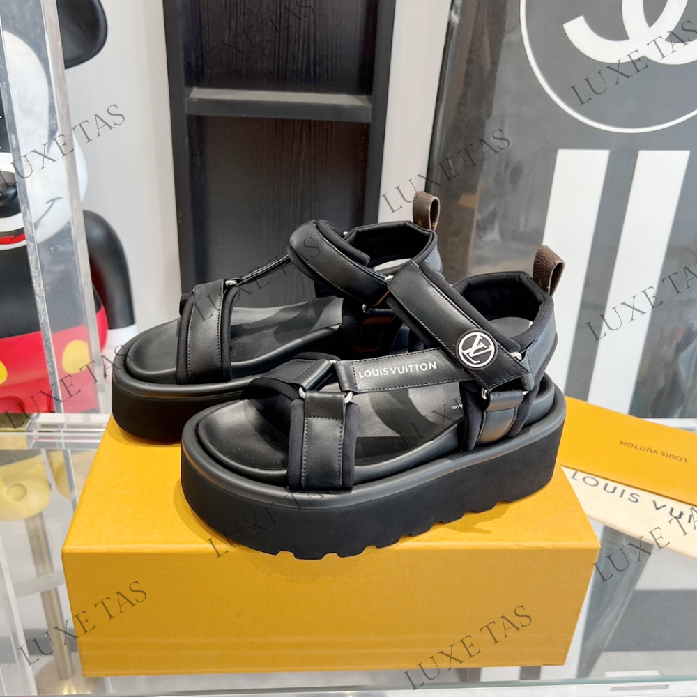 Pool Pillow Flat Comfort Sandal Black Designer Slides & Sandals for Women