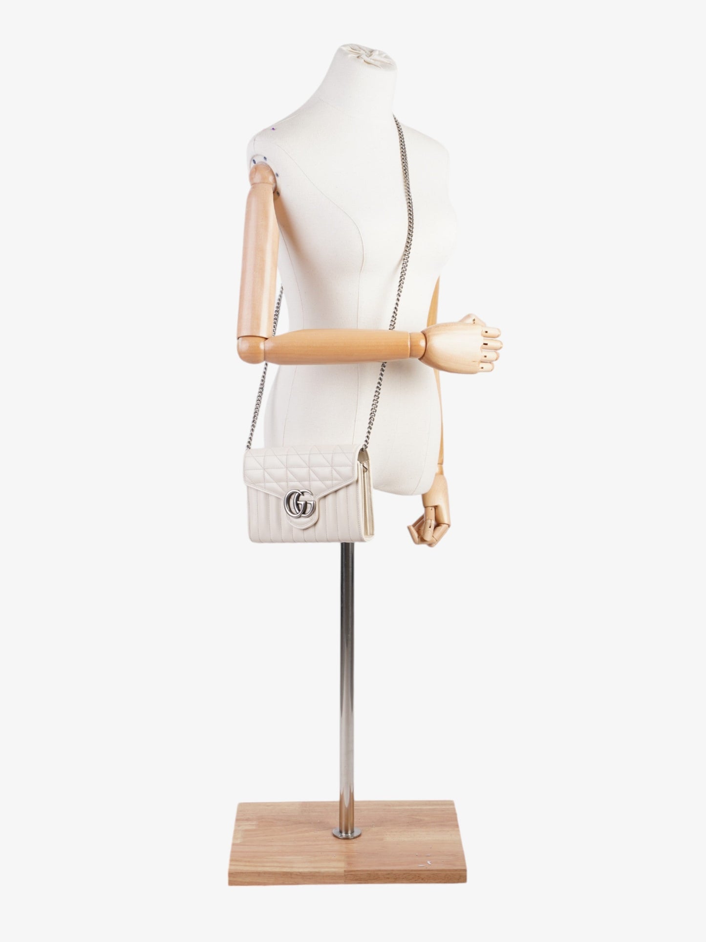 Gucci GG Marmont Chain Wallet White Matelasse Leather