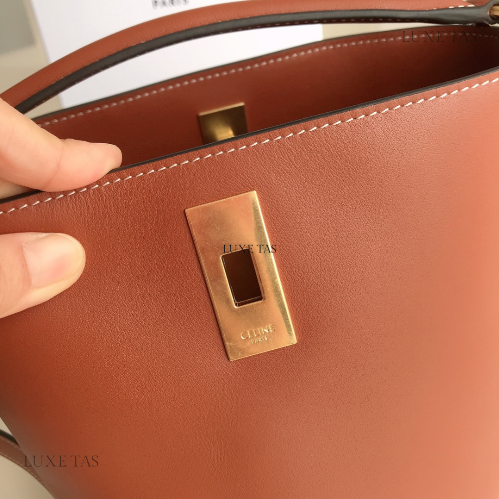 Tan Teen Bucket 16 In Smooth Calfskin Leather Bucket Bag for Women