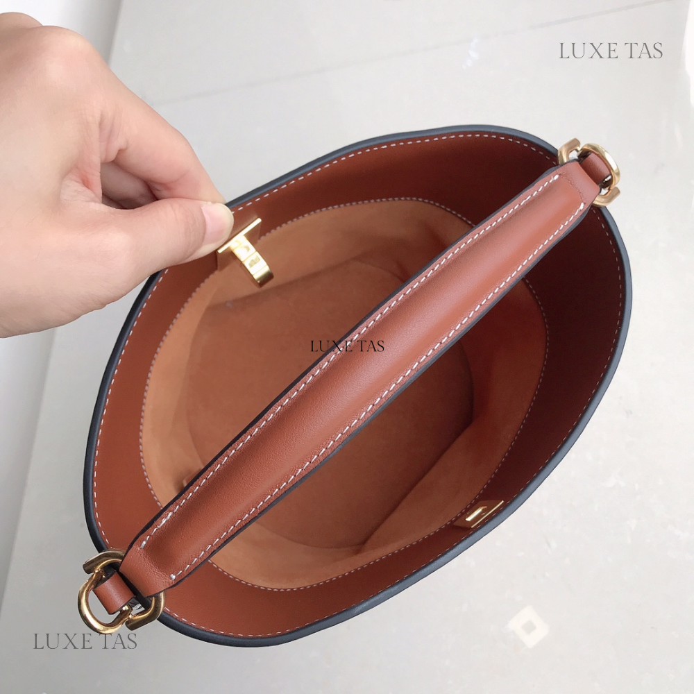 Tan Teen Bucket 16 In Smooth Calfskin Leather Bucket Bag for Women