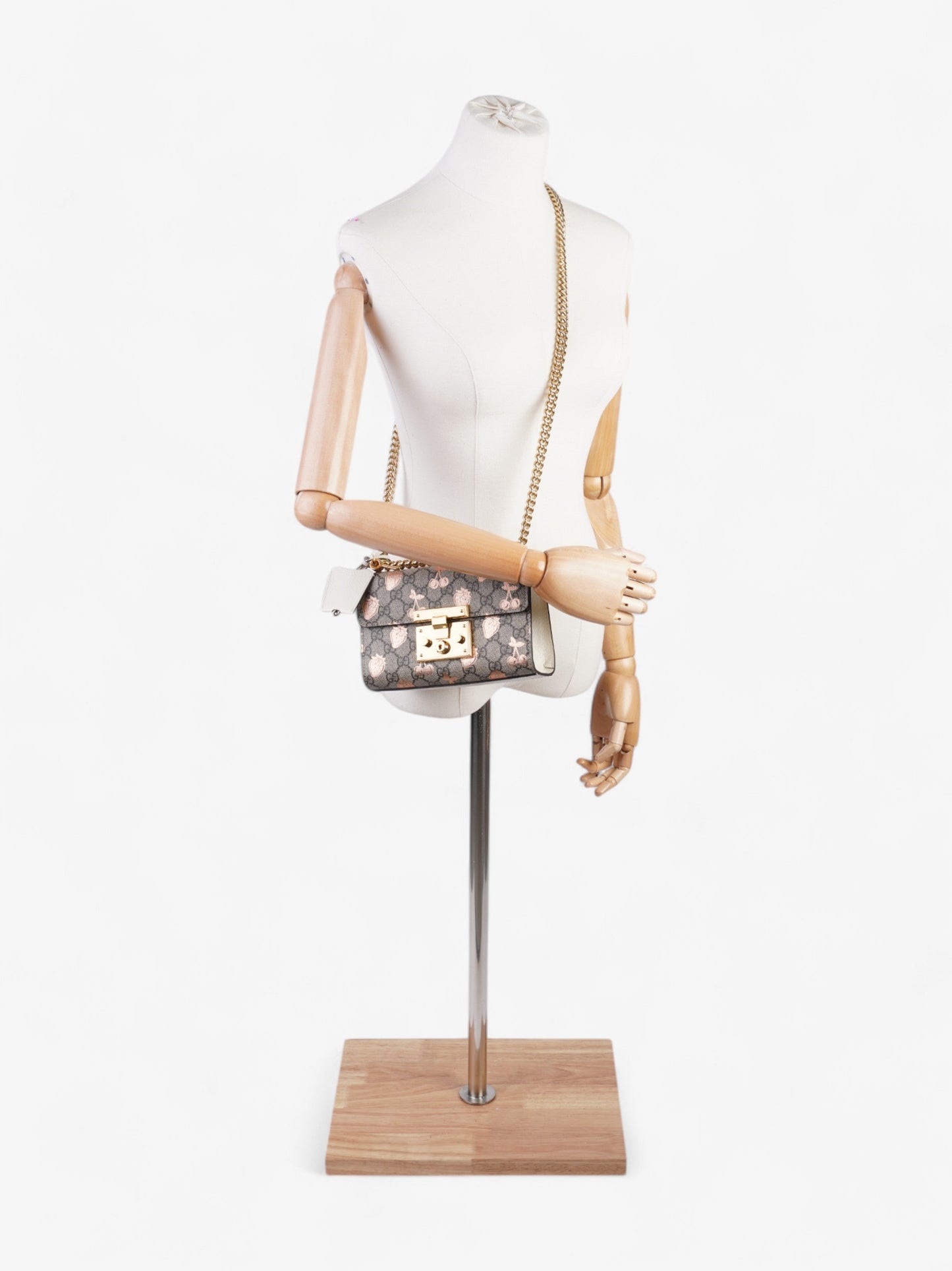 Gucci Padlock Berry Shoulder Bag GG Supreme / Rose Gold Canvas Small